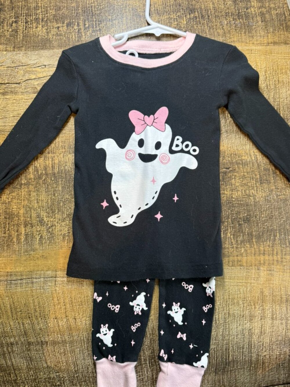 Title Girl's Halloween Ghost 2-Piece Pajama Set (Size 2T)